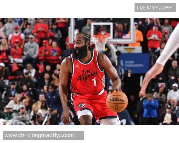 黄蜂主帅表示球队每日进步尚未展现最佳状态期待未来表现更佳 黄蜂主帅表示球队每日进步尚未展现最佳状态期待未来表现更佳